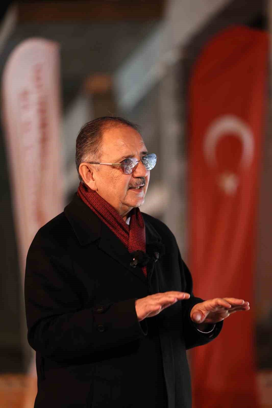 Bakan Özhaseki: 