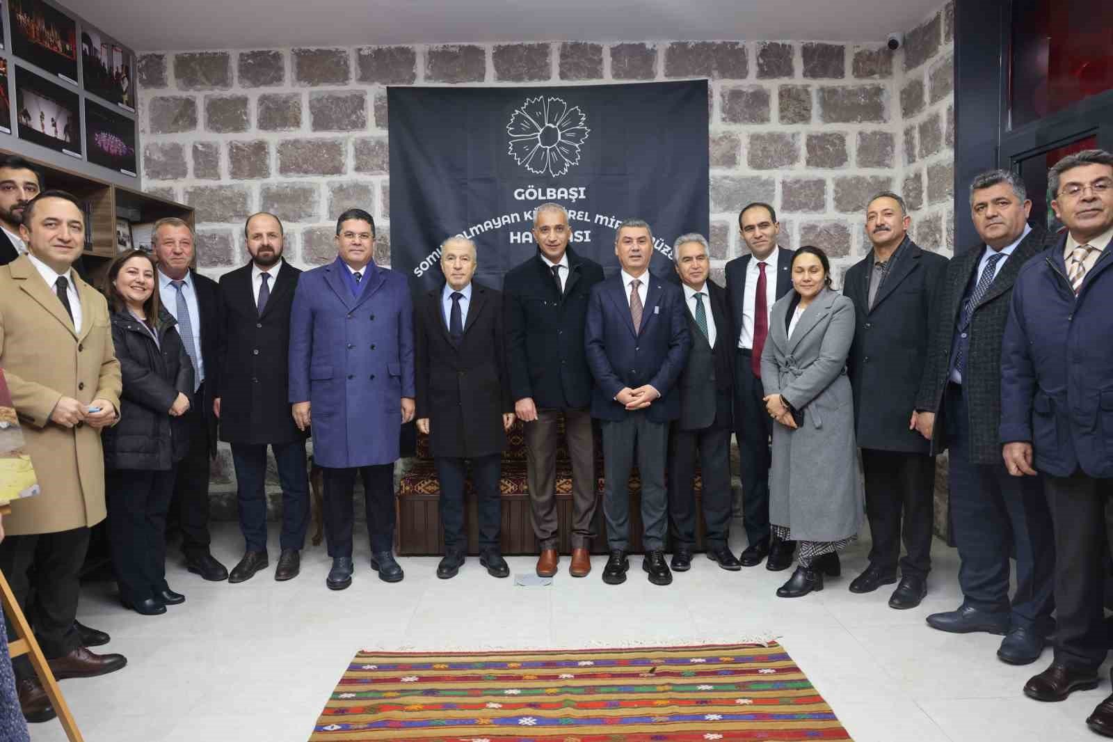 Geçmişte yolculuğa çıkaracak Gölbaşı Somut Olmayan Kültürel Miras Müzesi açıldı

