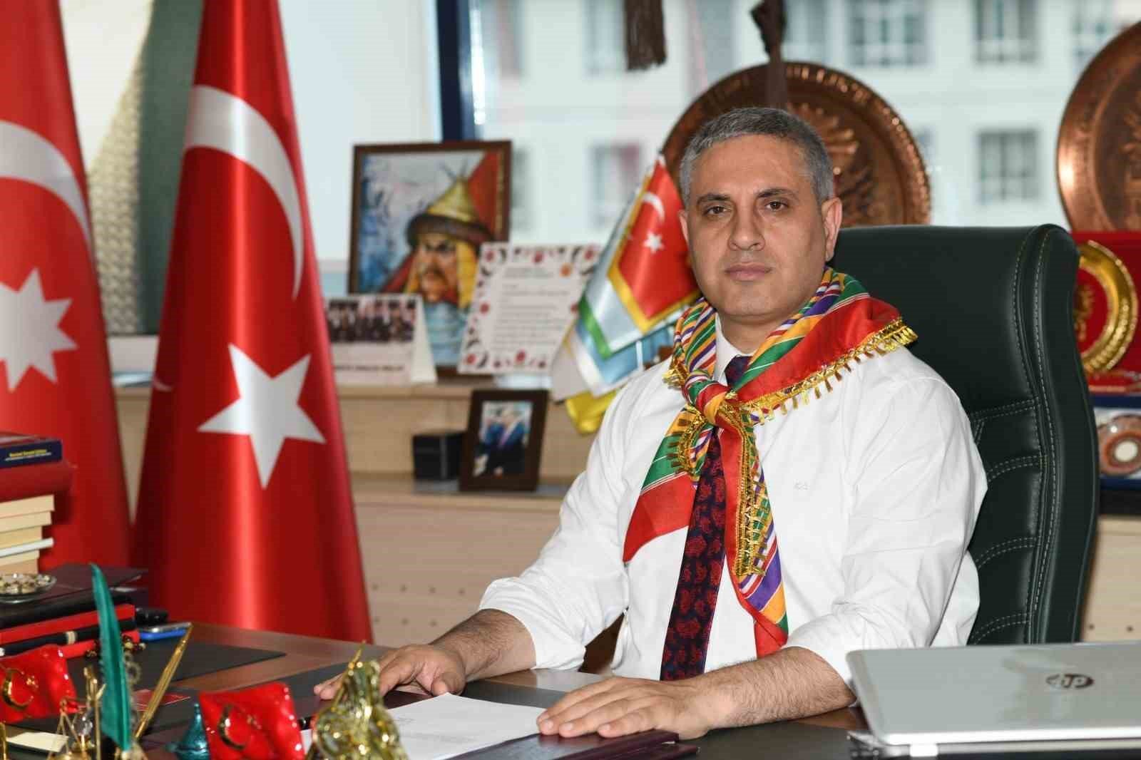 Osmanlı Ocakları Genel Başkanı Canpolat: 